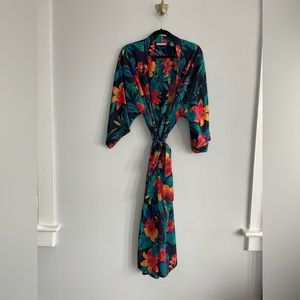 Valerie Stevens Long Floral Robe (Size L)